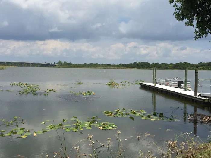 Lakeview Mobile Home & RV Park Picture 3