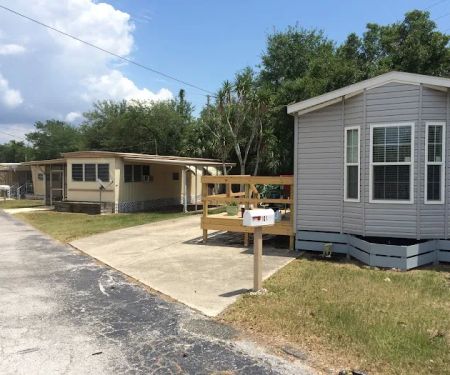 Lakeview Mobile Home & RV Park
