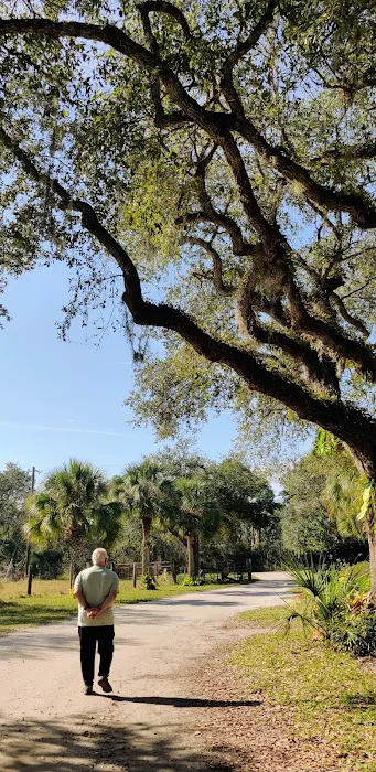 Bud's RV Park & Marina Picture 5