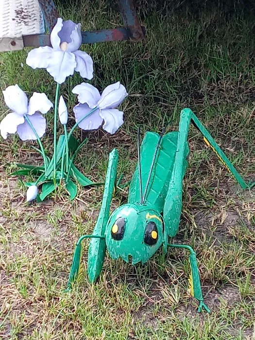 Floral Village Mobile Home & RV park Picture 7