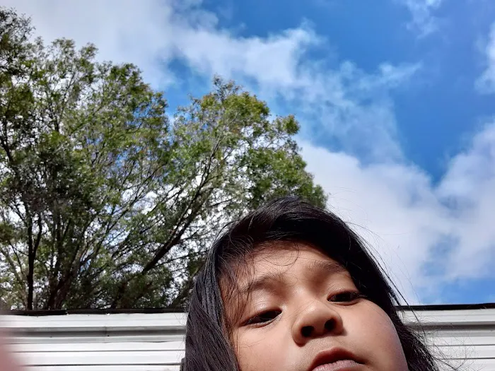 Oakbrook Mobile Home Park Picture 7