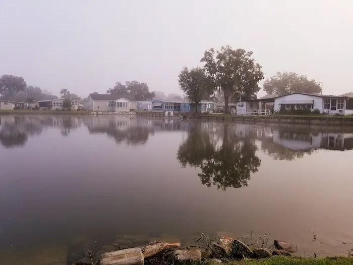 The Lakes at CountryWood Picture 9