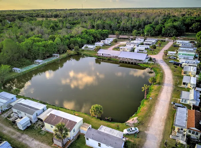 Cracker Lake RV Resort Picture 2