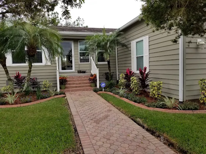 The Arbors at CountryWood Picture 3