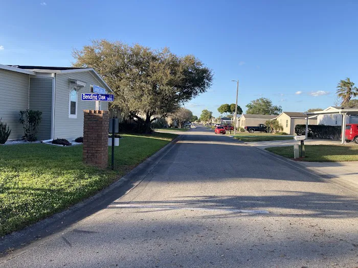 The Oaks at CountryWood Picture 3