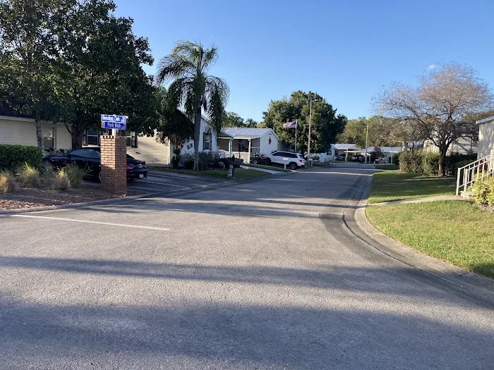 The Oaks at CountryWood Picture 2