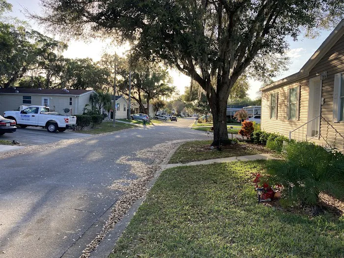 The Oaks at CountryWood Picture 9