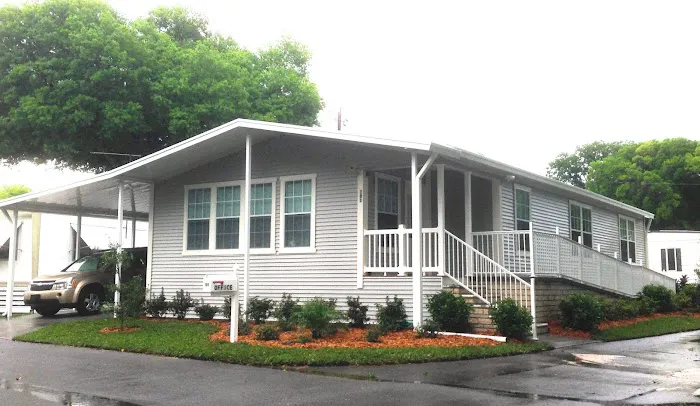 Oakhill Village Picture 1