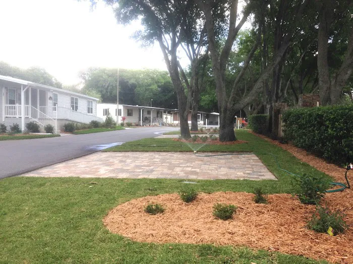 Oakhill Village Picture 6