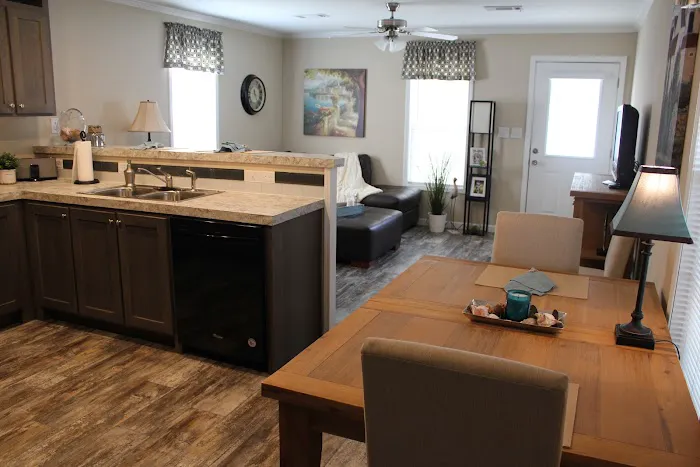 Oakhill Village Picture 7
