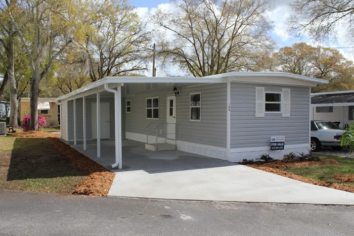 Oakhill Village Picture 9