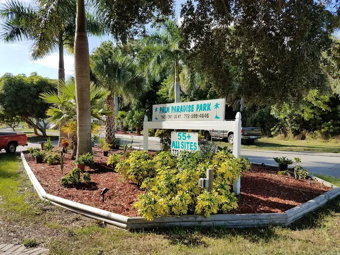 Palm Paradise Park Picture 2