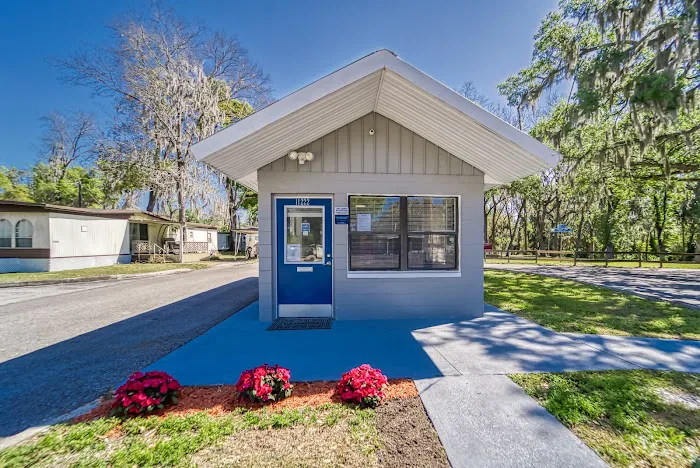 Bedrock Crescent Lake 55+ Mobile Home Community Picture 1