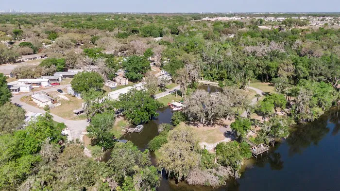 Bedrock Crescent Lake 55+ Mobile Home Community Picture 5