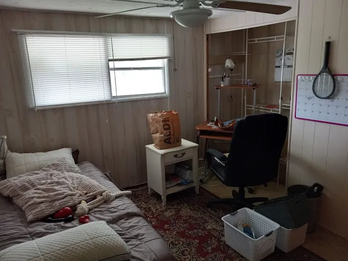 FairHaven Mobile Home Park Picture 10