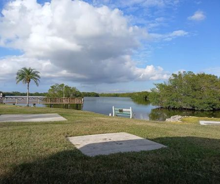 Edgewater Pine Mobile Homes