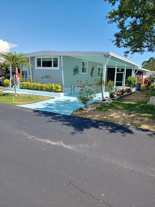 Club Chalet Mobile Home Park Resident owned Picture 9