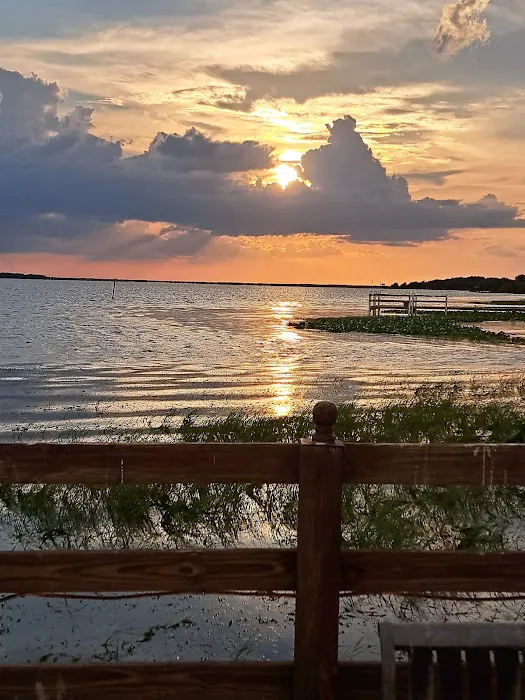 Lake Marian Resort RV & Mobile Home Park Picture 3