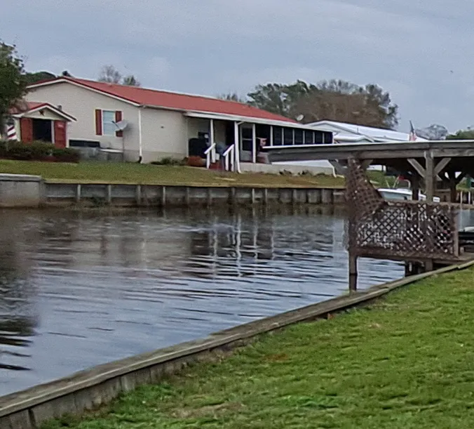 Lake Marian Resort RV & Mobile Home Park Picture 1