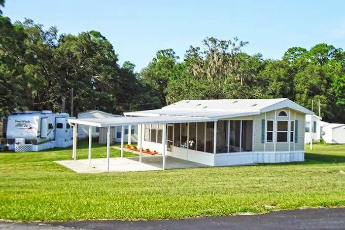 Lake Letta RV Park Picture 4