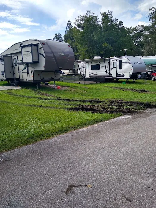 Rice Creek RV Resort Picture 8