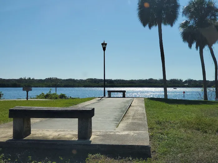 Alafia Riverfront Mobile Home Park Picture 9