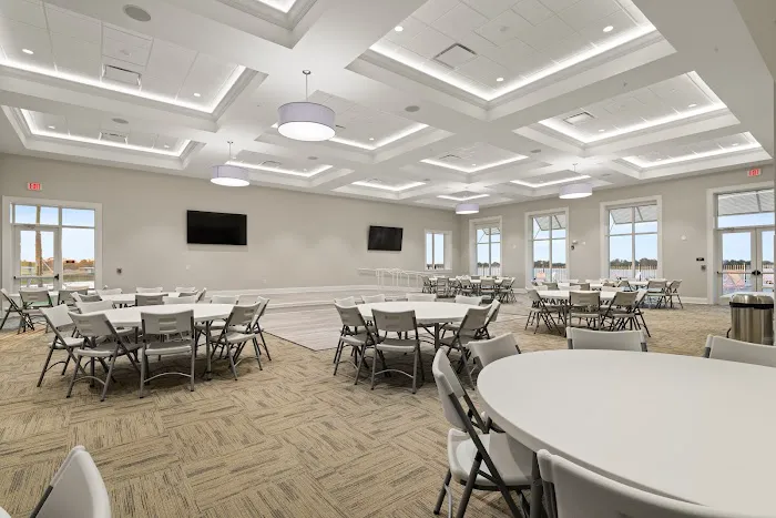 Waterside RV Resort Picture 10