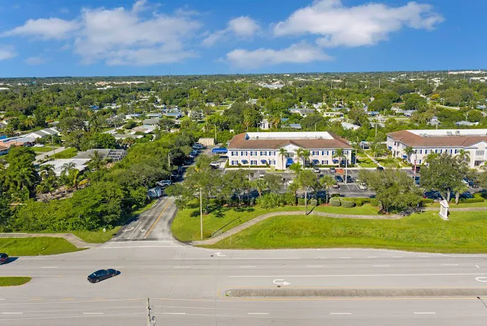 Fairlane Harbor Homes Picture 8