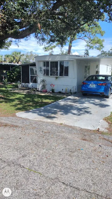 Woodlawn Manor Picture 1