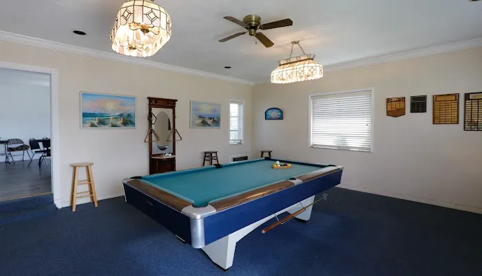 Sunshine Mobile Home Park Picture 4