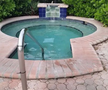 Robert's Mobile Home and RV Resort