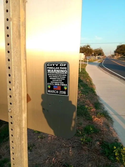 Vagabond Mobile Home Park Picture 8