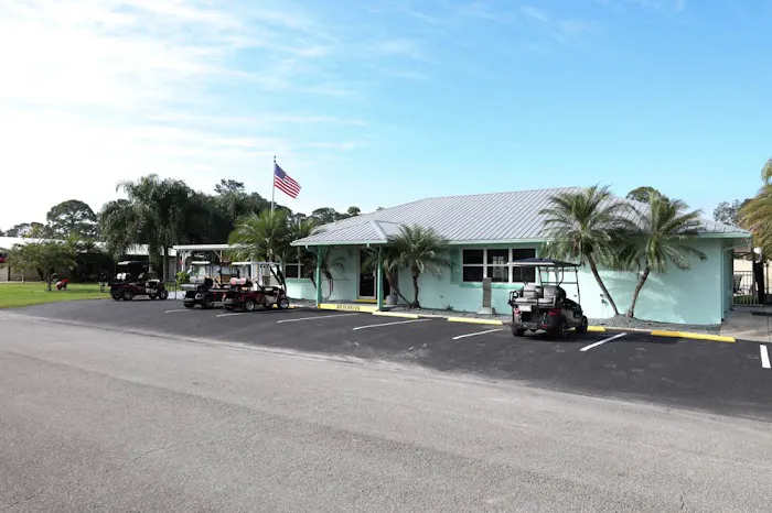 Thunderbird Hill South Manufactured Home Park Picture 8
