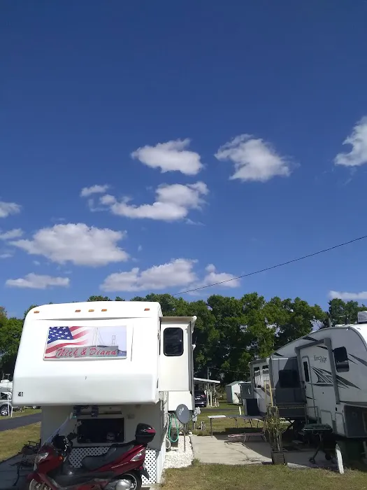 Sebring Gardens RV Park Picture 10