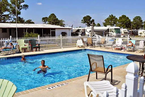 Whispering Pines Village Picture 2