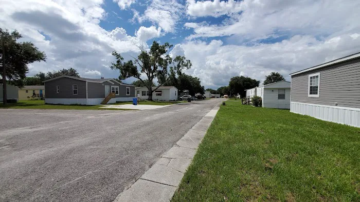 Paradise Village Tampa Picture 2