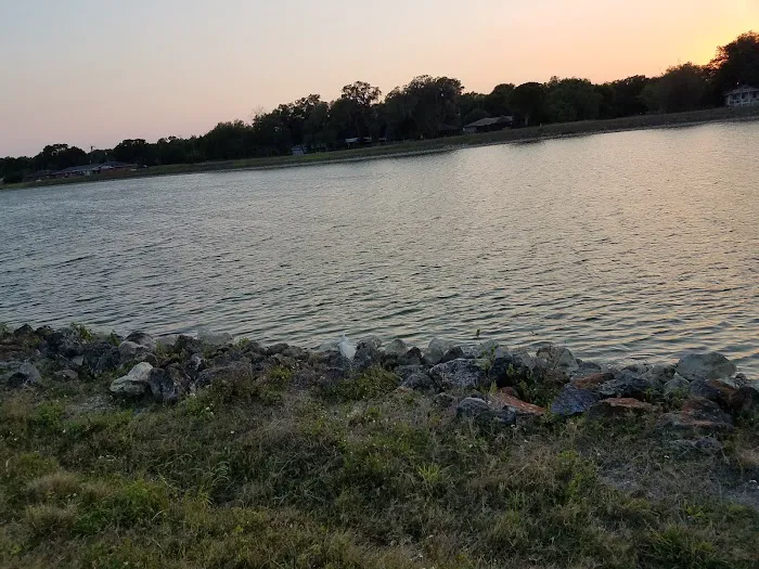 River Breeze Mobile Home Park Picture 3