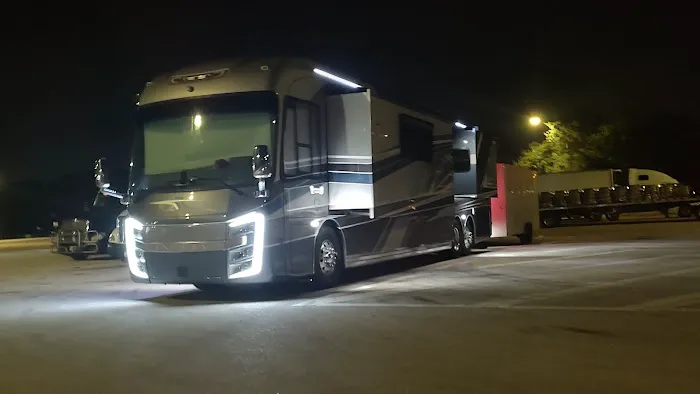 Golden Ponds Manufactured Home Community Picture 8