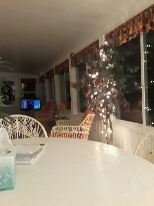 Oak Ridge Mobile Home Park Picture 10