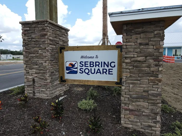 Sebring Square Picture 10