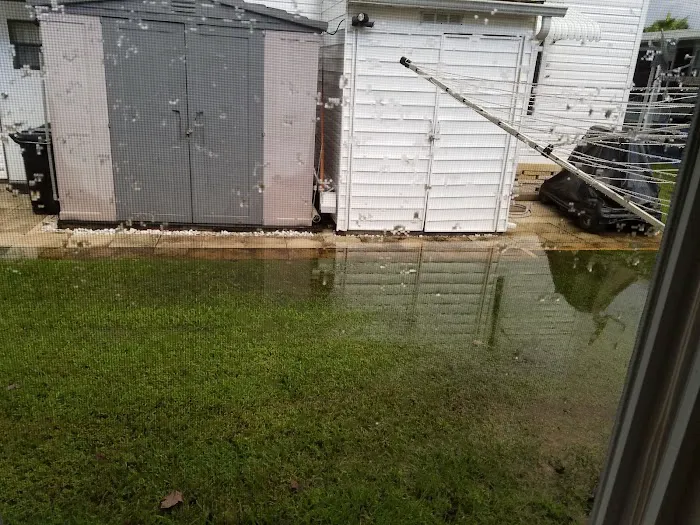 Town & Country Mobile Home Pk Picture 5
