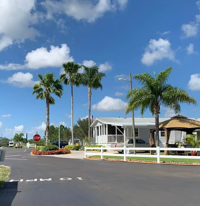 Woody's RV Resort Picture 6