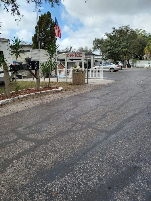 Abbeys Wigwam RV Park Picture 10