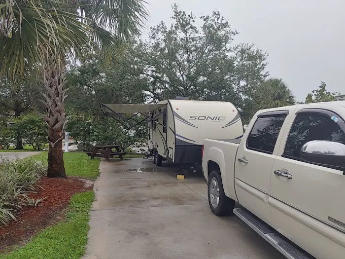 Treasure Coast RV Resort Picture 5