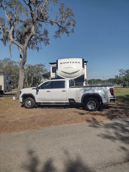 Highland Oaks RV Resort Picture 7