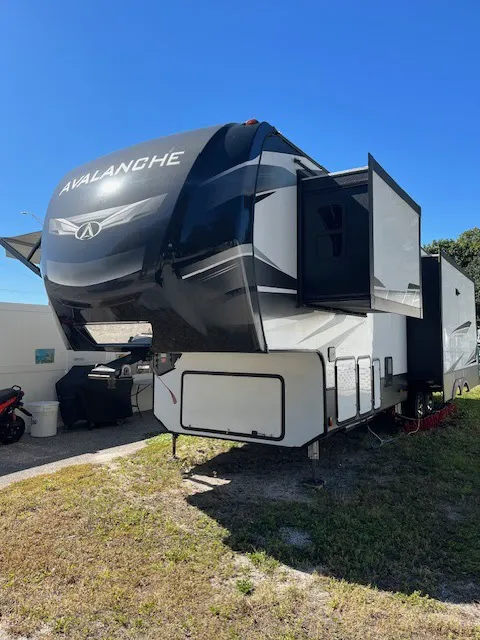 MCN Trailer Park LLC Picture 3