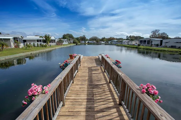 Winward Lakes Picture 1