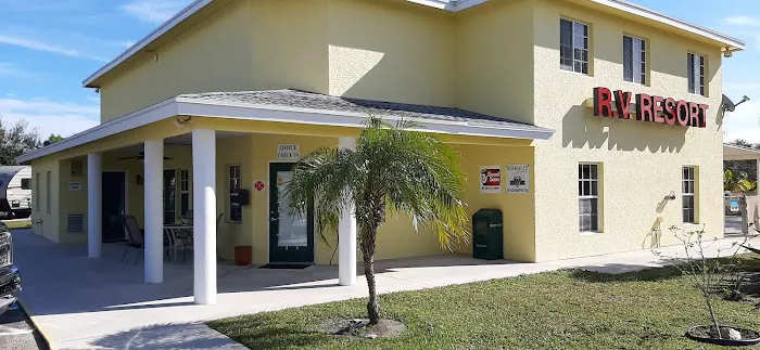 Port St Lucie RV Resort Picture 4