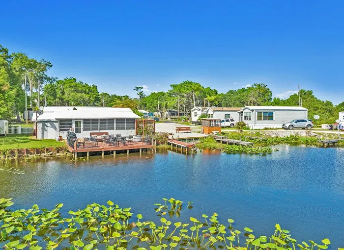 Oak Shores Picture 5