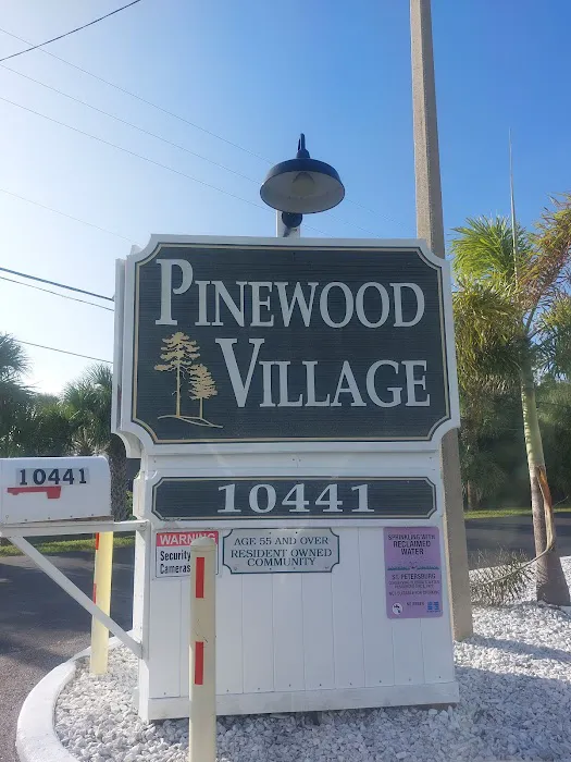 Pinewood Mobile Village Picture 6
